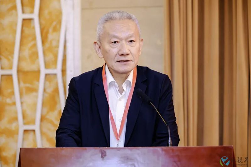 乌800.jpg